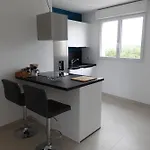 Cocon Moderne Avec Terrasse A Deux Pas De Locean Сен-Бревен-ле-Пен