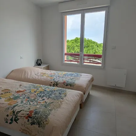 Cocon Moderne Avec Terrasse A Deux Pas De Locean