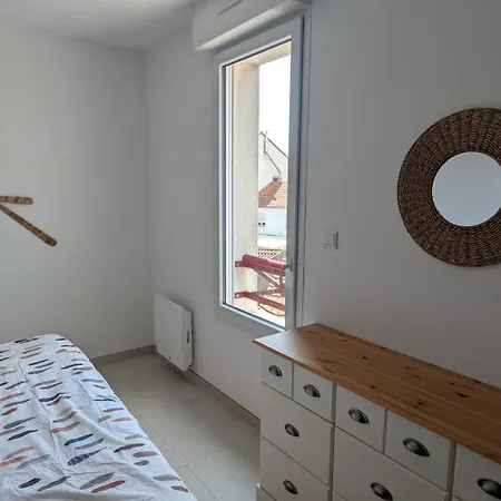 Апартаменты Cocon Moderne Avec Terrasse A Deux Pas De Locean